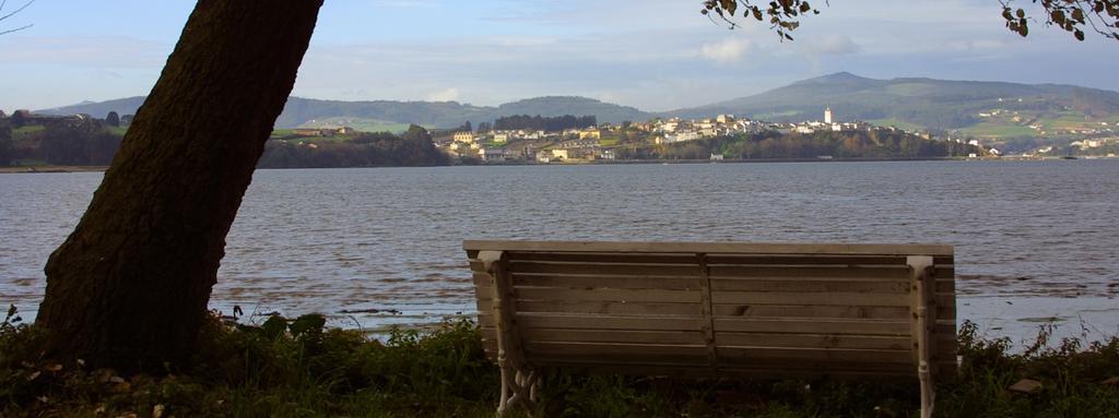 Apartamentos Rurales El Ferreiron Castropol Kültér fotó